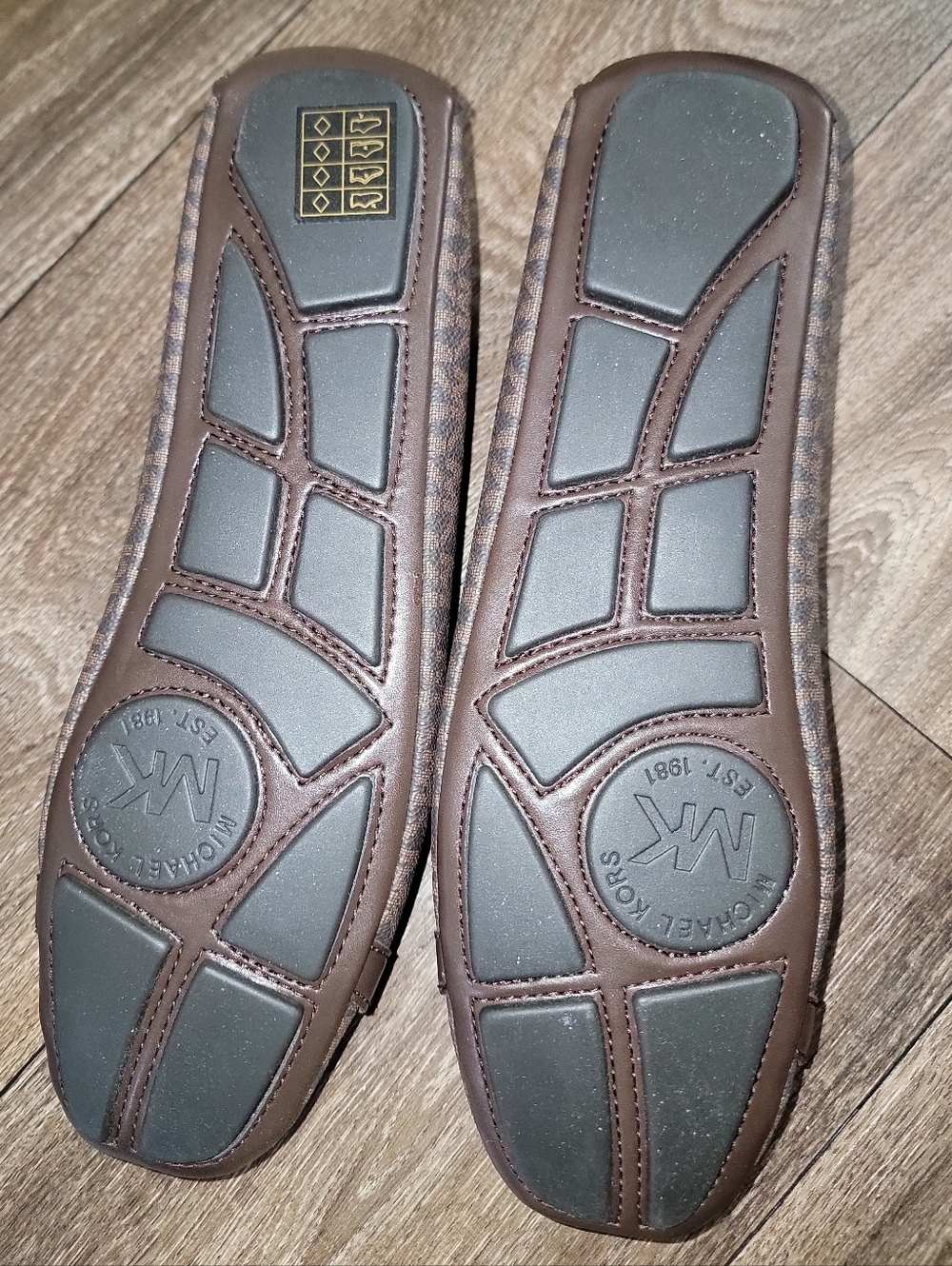 Michael Kors Brown Fulton Moc Flats with Gold Accent - Picture 4 of 6